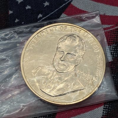 Sale Photo Thumbnail #106: 1973 President Nixon Inaugural Round