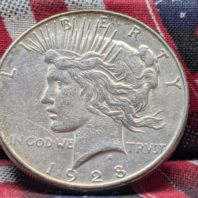 Sale Photo Thumbnail #135: 1928 Peace 90% Silver Dollar - Key Date