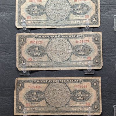 Sale Photo Thumbnail #42: (3) 1969 Mexico One Peso Bank Notes