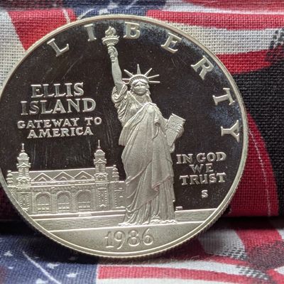 Sale Photo Thumbnail #119: 1986-S Statue of Liberty Commemorative Proof Silver Dollar, 26.73 Grams .900 Silver