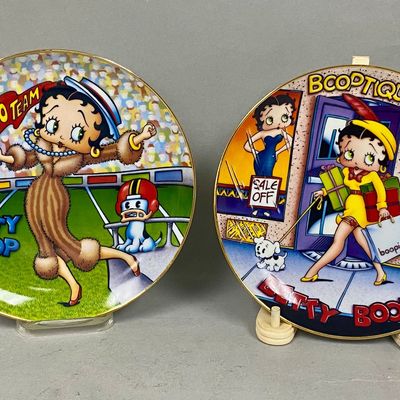 Sale Photo Thumbnail #169: 2 Danbury Mint Porcelain Betty Boop Plates