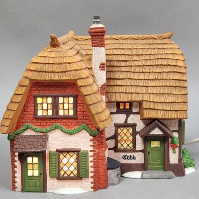 Sale Photo Thumbnail #311: Department 56 Cobb Cottage