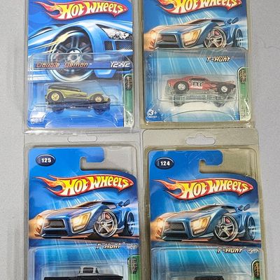 Sale Photo Thumbnail #88: Mattel Hot Wheels 2005 Treasure Hunt Die-Cast Cars