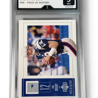Sale Photo Thumbnail #6: 2002 Upper Deck Tom Brady Piece of History #58