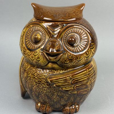 Sale Photo Thumbnail #212: USA Glazed Ceramic Winking Owl Cookie Jar