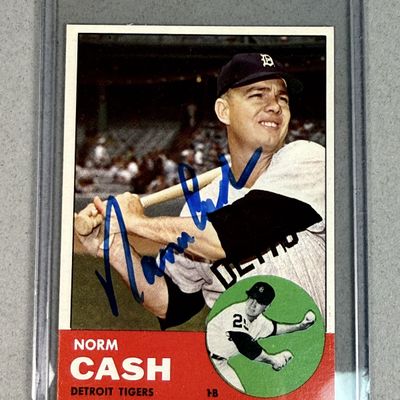 Sale Photo Thumbnail #25: 1963 Topps Norm Cash Signed Baseball Card