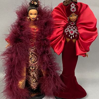 Sale Photo Thumbnail #418: Mattel Vinyl Treasures of Africa Barbie Dolls