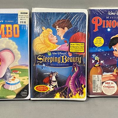 Sale Photo Thumbnail #151: 3 Walt Disney Home Video VHS Movies