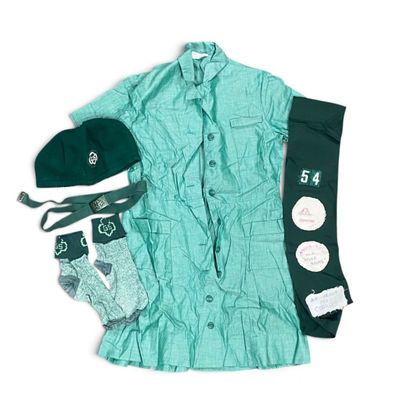 Sale Photo Thumbnail #181: Girl Scouts Cotton Junior Uniform Set