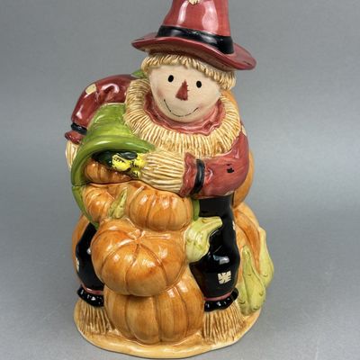 Sale Photo Thumbnail #237: Russ Berrie Glazed Earthenware Scarecrow Cookie Jar