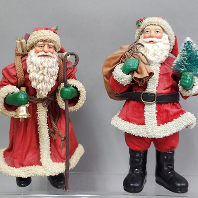 Sale Photo Thumbnail #376: Possible Dreams Clothtique Red Santas