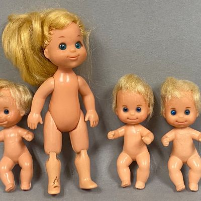 Sale Photo Thumbnail #118: 4 Mattel Miniature Dolls