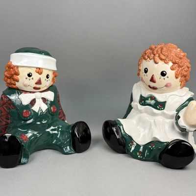 Sale Photo Thumbnail #234: 2 Sakura Ceramic Raggedy Ann & Andy Cookie Jars