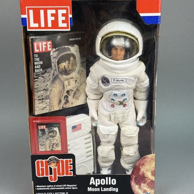 Sale Photo Thumbnail #259: Hasbro G.I. Joe Apollo Moon Landing Figure