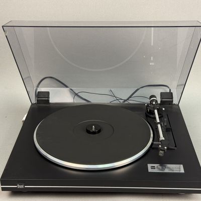 Sale Photo Thumbnail #128: Dual CS 431 Belt Drive Turntable