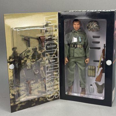 Sale Photo Thumbnail #294: Dragon Models Windtalkers Ox Henderson Action Figure