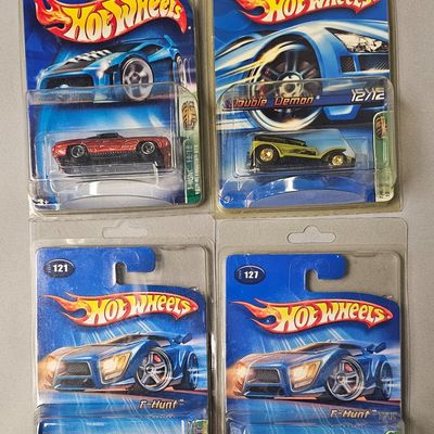 Sale Photo Thumbnail #87: Mattel Hot Wheels Treasure Hunt Collection