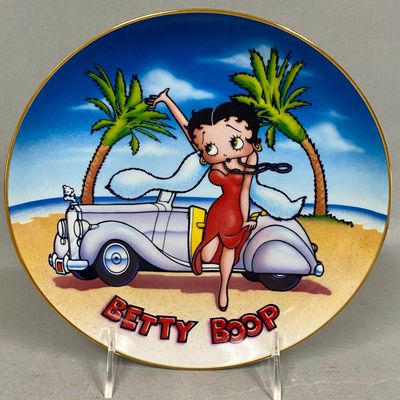 Sale Photo Thumbnail #172: Danbury Mint Betty Boop Porcelain Plate