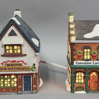 Sale Photo Thumbnail #304: Dept 56 Dickens Village Buildings