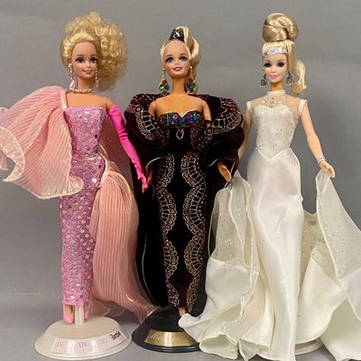 Sale Photo Thumbnail #441: 3 Mattel Collector Barbie Dolls