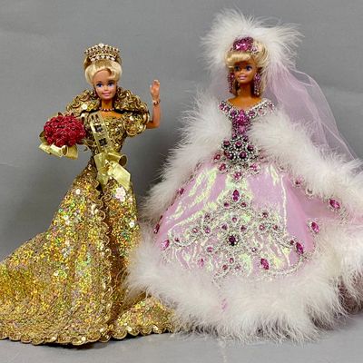Sale Photo Thumbnail #443: Two Custom Vinyl Fashion Dolls