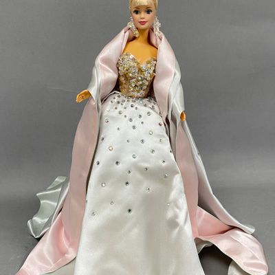 Sale Photo Thumbnail #402: Billions of Dreams Barbie Doll