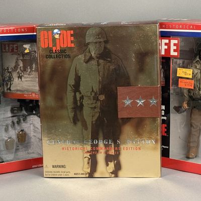 Sale Photo Thumbnail #267: Hasbro GI Joe Historical Edition Figures