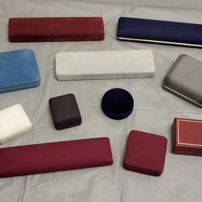 Sale Photo Thumbnail #8: lot of 11 antique& vtg jewelry presentation boxes