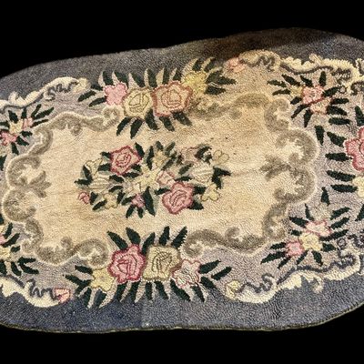 Antique American Floral Hooked Oval Rug