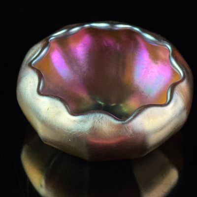 Steuben Aurene Iridescent Art Glass Salt Cellar