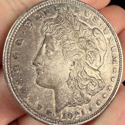 Sale Photo Thumbnail #69: US 1921 Morgan Silver Dollar