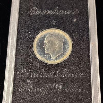 Sale Photo Thumbnail #152: 1971-S US Eisenhower 40% Silver Proof Dollar in US Mint Packaging