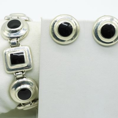 Sale Photo Thumbnail #208: Taxco Black Onyx Bracelet & Clip On Earrings