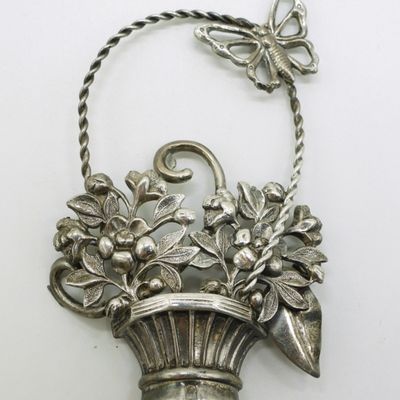 Sale Photo Thumbnail #238: Lang Sterling Flowr Basket Brooch