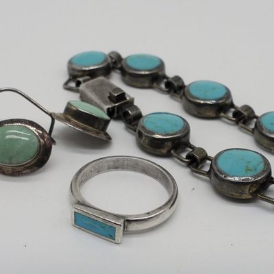 Sale Photo Thumbnail #111: Taxco Turquoise Bracelet, Ring & Earrings