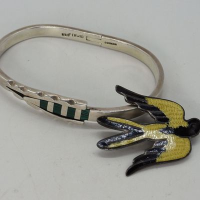 Sale Photo Thumbnail #204: Mexico 925 Enamel Pin & Malachite Bracelet