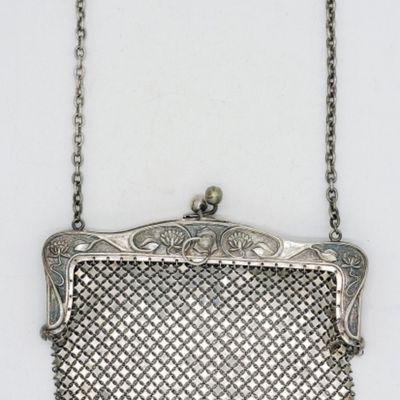Sale Photo Thumbnail #256: Sterling Flappers Purse