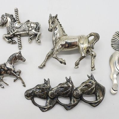 Sale Photo Thumbnail #87: Horse Brooches, James Avery, G Perry & Beau