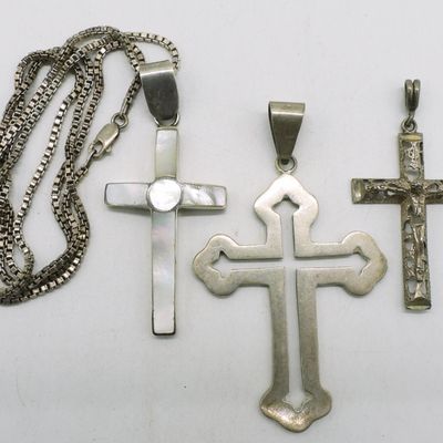 Sale Photo Thumbnail #206: Mother of Pearl 925 Cross Pendant & More