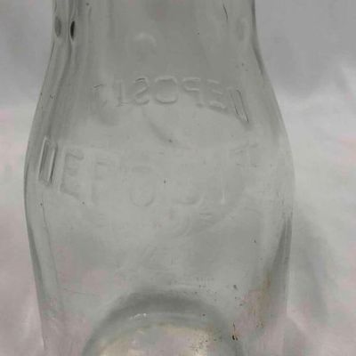 Sale Photo Thumbnail #284: Vintage 3 Cent Milk Bottle Detroit Michigan Half Pint Mint