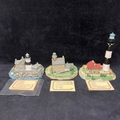 Sale Photo Thumbnail #377: 3 Harbour Lights New York Lighthouse Landmark Figurines Fire Island