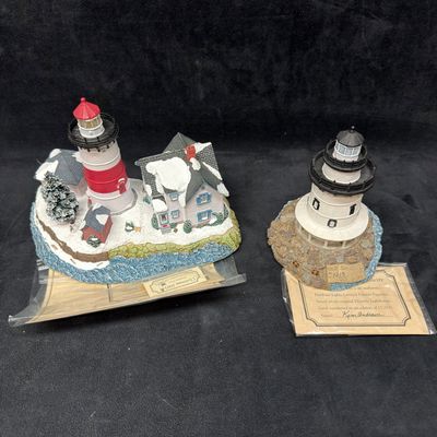 Sale Photo Thumbnail #404: Harbour Lights Connecticut Lighthouse Figurines Stratford Point and Old Saybrook Pair