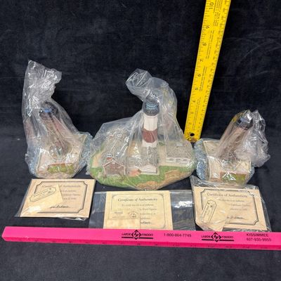 Sale Photo Thumbnail #335: Three Harbour Lights New York Lighthouse Figurines Montauk