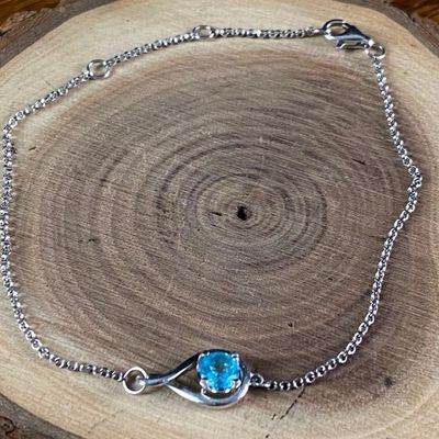 Sale Photo Thumbnail #472: Sterling Silver Topaz Bracelet