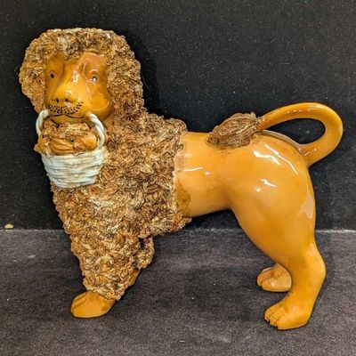 Sale Photo Thumbnail #23: Vintage Italian Ceramic Lion With Basket Figurine B