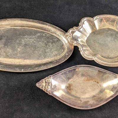 Sale Photo Thumbnail #108: Silver Plated Assorted Trays Three Trays