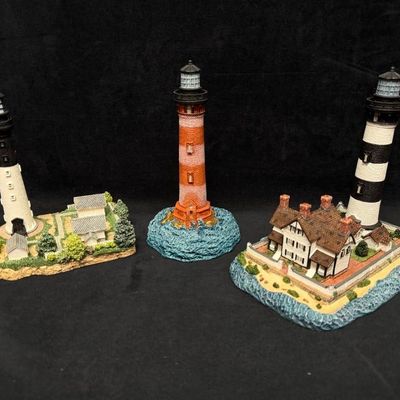 Sale Photo Thumbnail #453: 3 Harbour Lights South Carolina Lighthouse Figures