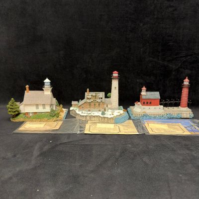 Sale Photo Thumbnail #400: 3 Harbour Lights Lighthouse Landmark Figurines Michigan Saint Helena Old Mission Point