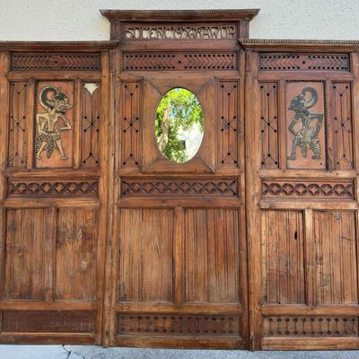 Sale Photo Thumbnail #242: Antique Indonesian Teak Wood Three Panel Privacy Screen with Mirror 1936