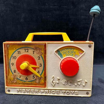 Sale Photo Thumbnail #313: Fisher Price Toys Musical Clock Radio Hickory Dickory Dock #107 Wind-Up 1960s Toy